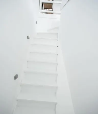 Oculus Mykonos Ii